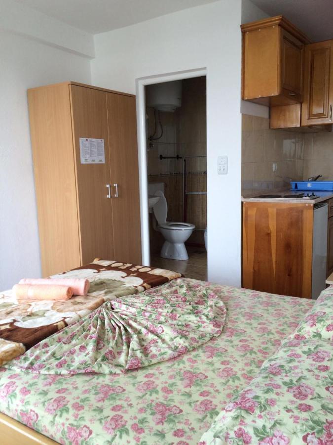 Sand And Sea Apartments อุลซิน ภายนอก รูปภาพ