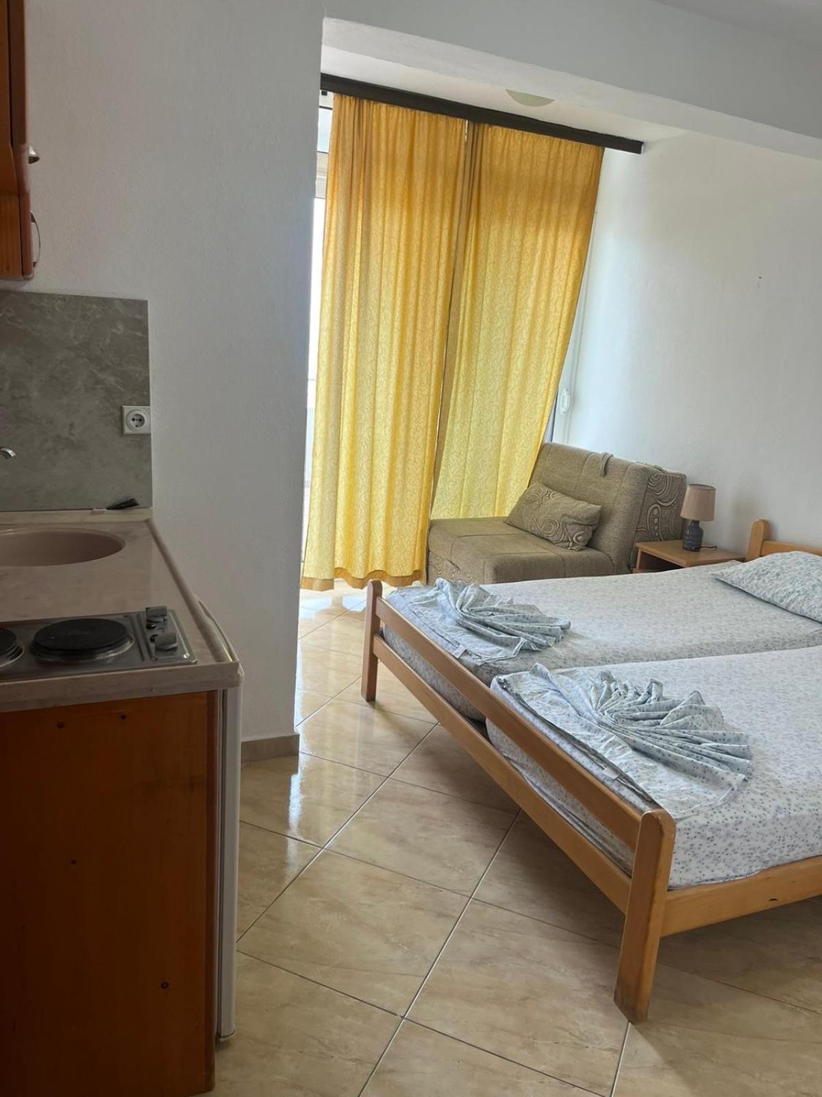 Sand And Sea Apartments อุลซิน ภายนอก รูปภาพ